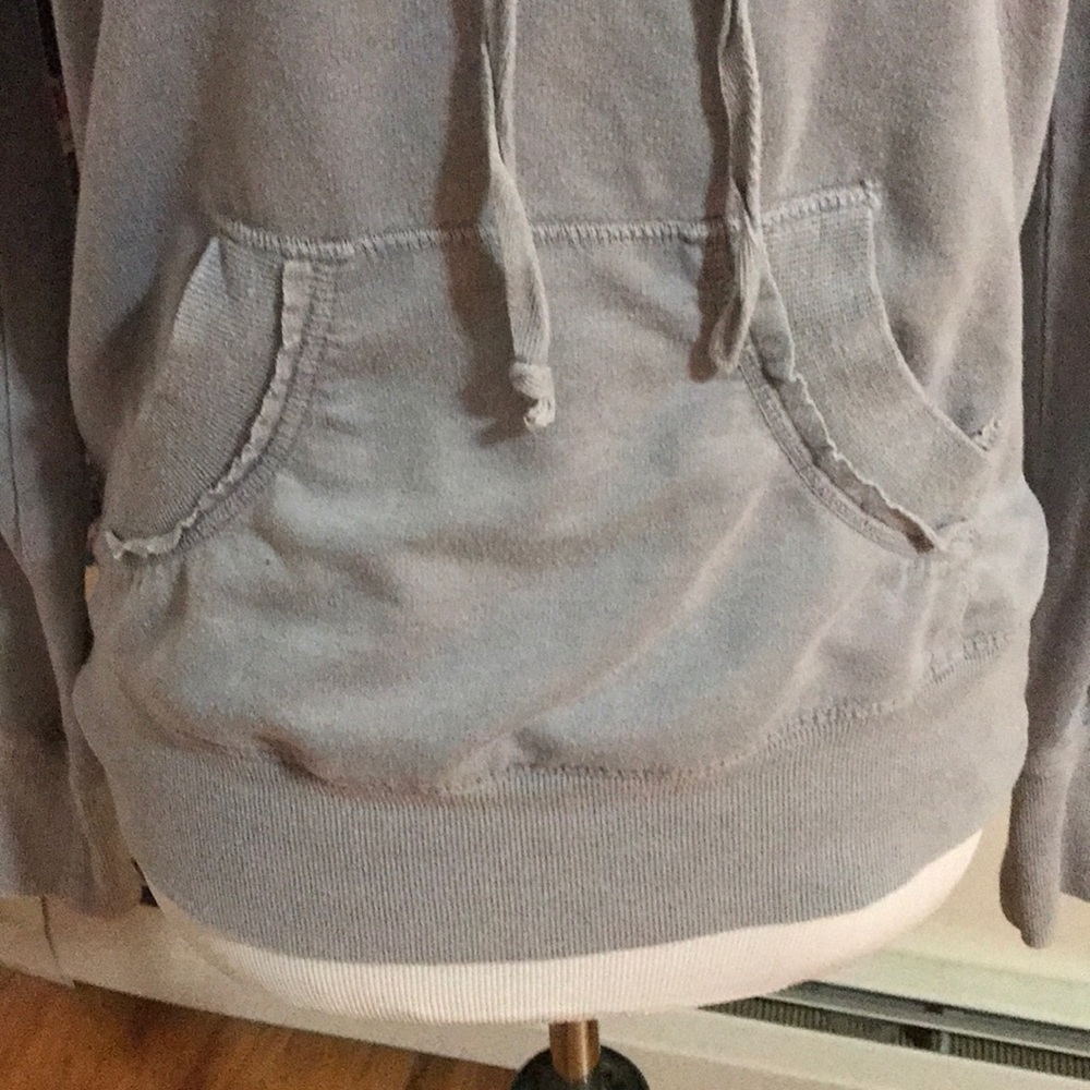 Sweatshirt - Picture 3 of 4